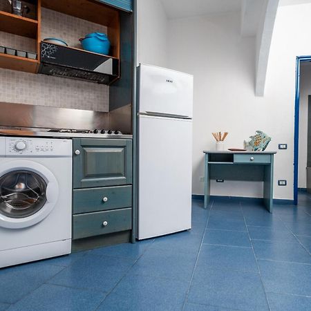 Oasi Azzurra Aparthotel Messina Exteriör bild