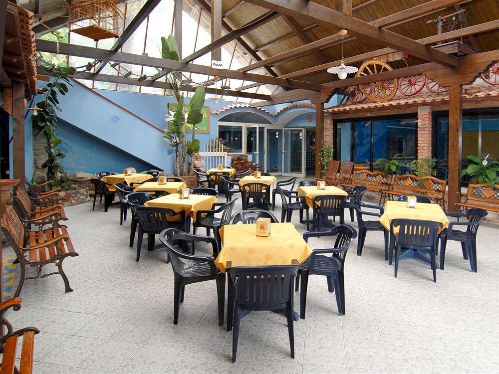 Oasi Azzurra Aparthotel Messina Exteriör bild