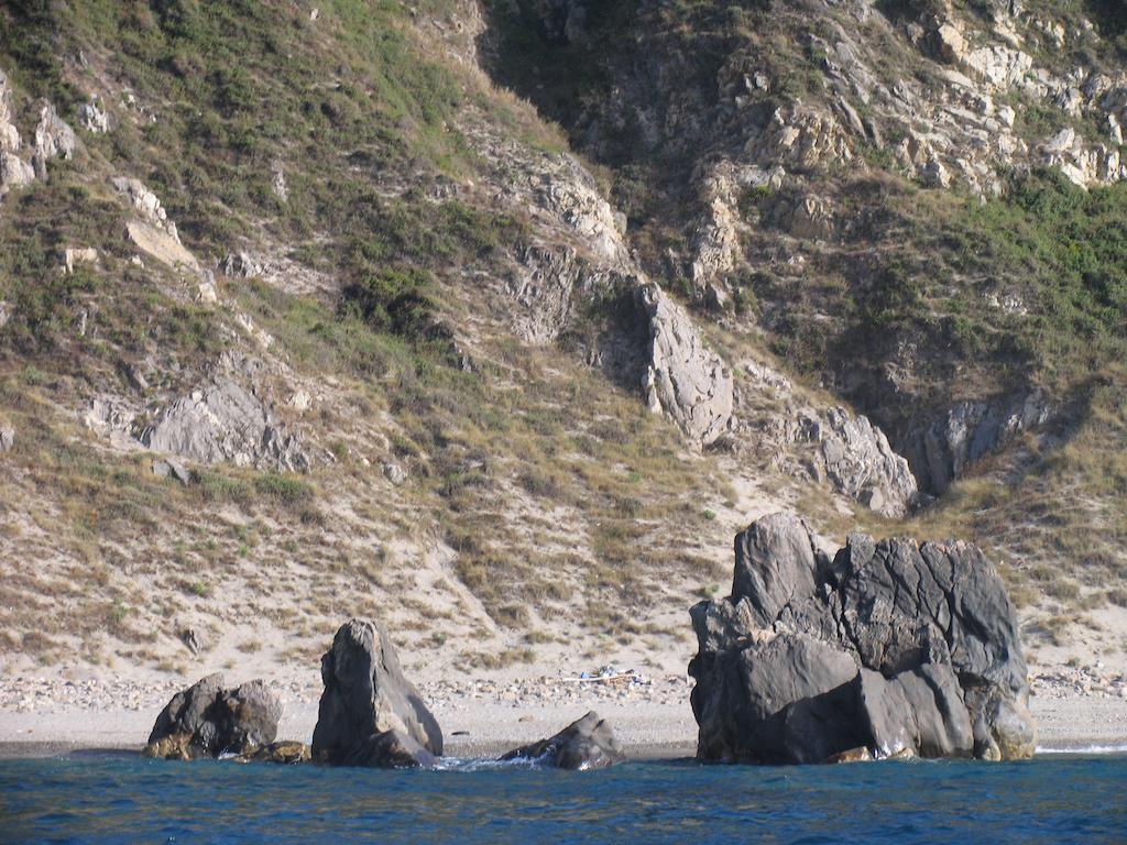 Oasi Azzurra Aparthotel Messina Exteriör bild